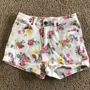Floral high waisted shorts